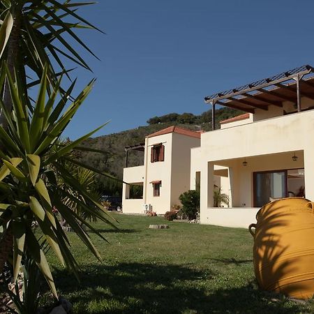 Villa Spiti Louloudis Spilion Екстер'єр фото