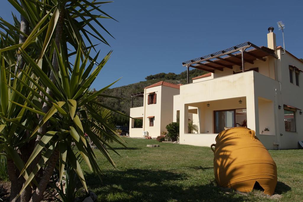 Villa Spiti Louloudis Spilion Екстер'єр фото